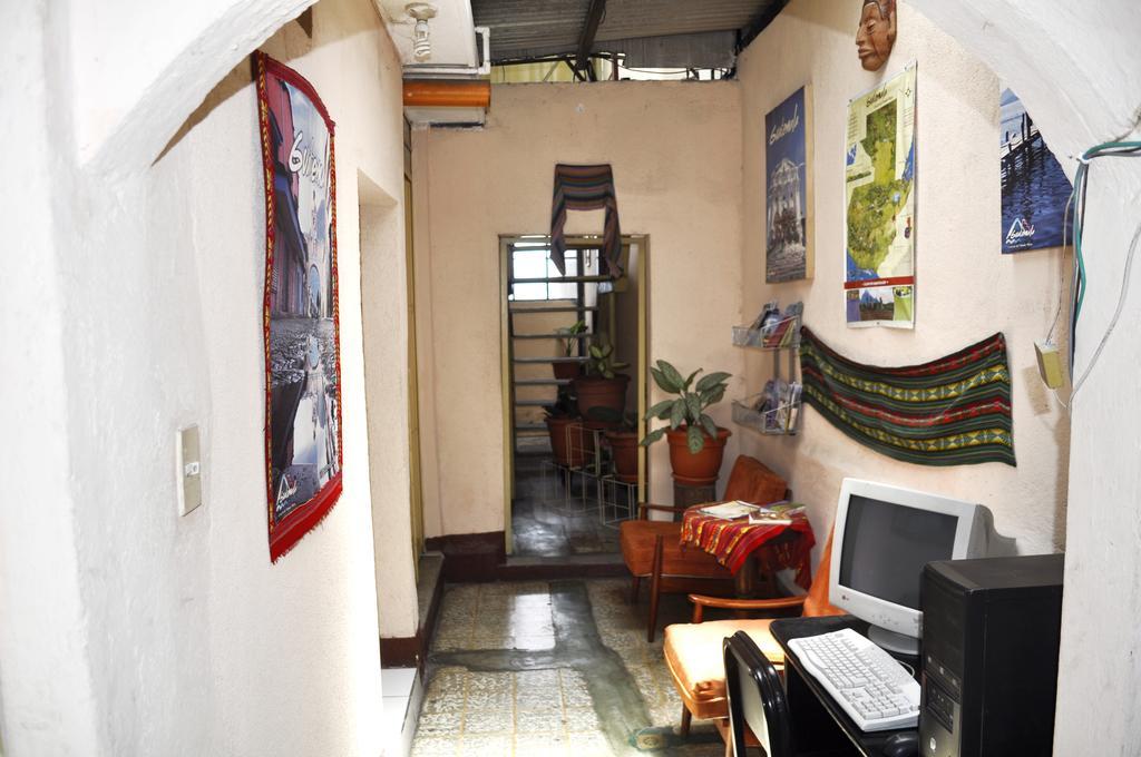 Hotel Estacion Gerona Bed & Breakfast Guatemala City Екстер'єр фото
