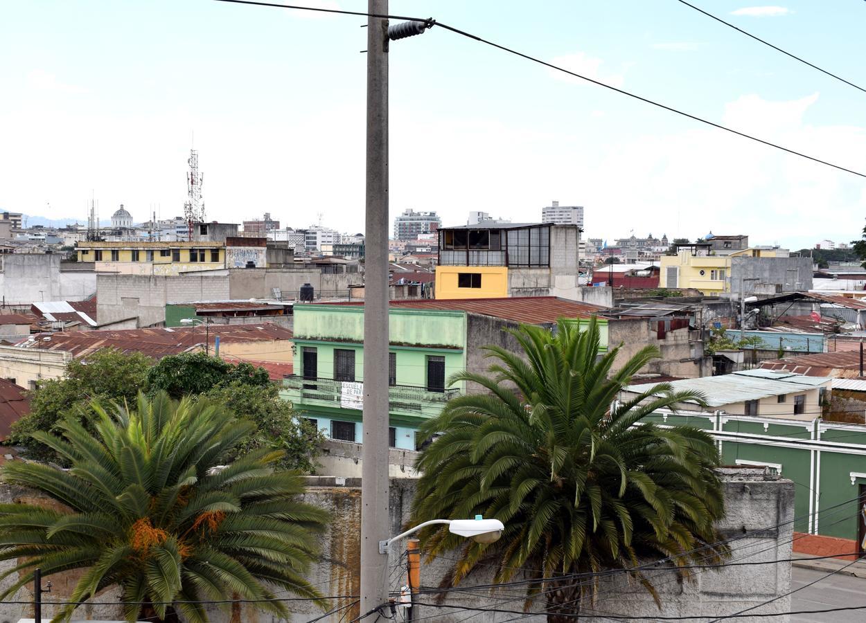 Hotel Estacion Gerona Bed & Breakfast Guatemala City Екстер'єр фото