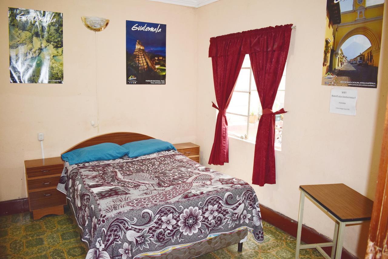 Hotel Estacion Gerona Bed & Breakfast Guatemala City Екстер'єр фото
