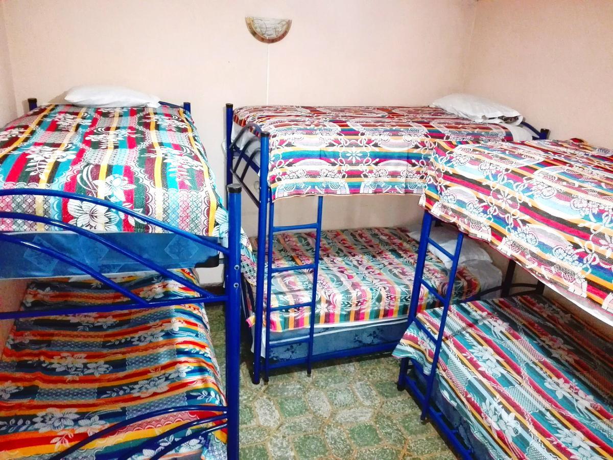Hotel Estacion Gerona Bed & Breakfast Guatemala City Екстер'єр фото