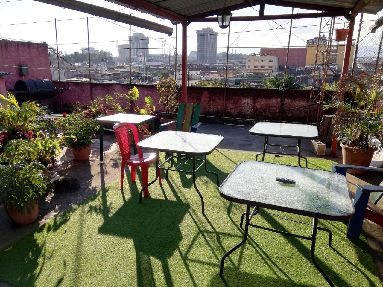 Hotel Estacion Gerona Bed & Breakfast Guatemala City Екстер'єр фото